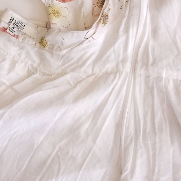 BB DAKOTA Floral Mini Dress in White and Pink 100% Cotton S - Picture 4 of 11